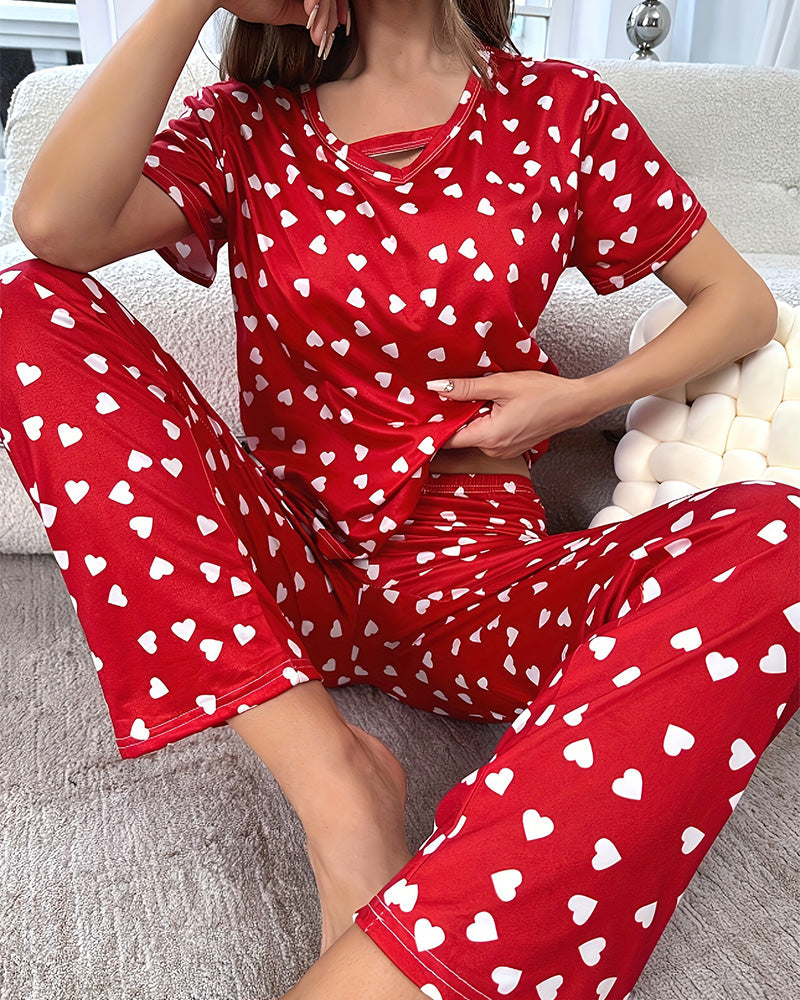 Curvvvy® DreamWear – Red Polka Dot Short-Sleeve Pajama Set curvvvy
