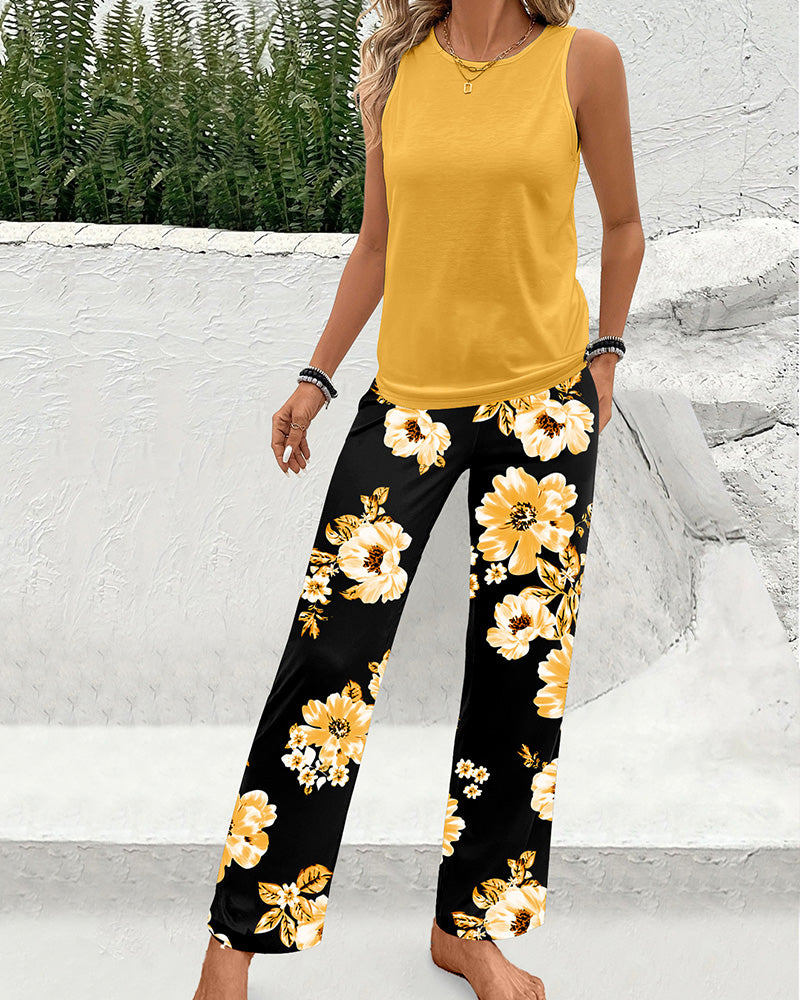 Curvvvy® Tank Top & Floral Lounge Pants Set