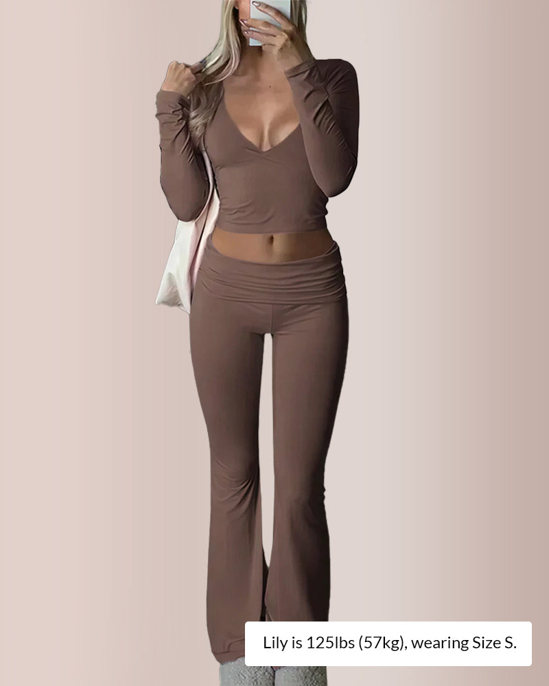 Curvvvy® Slim-Fit V-Neck Crop Top & Pants Set