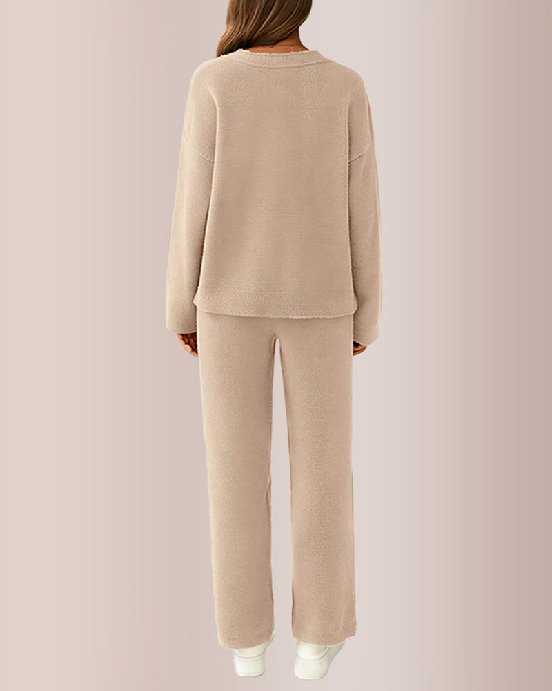 Curvvvy® Women’s V-Neck Top & Wide-Leg Lounge Set