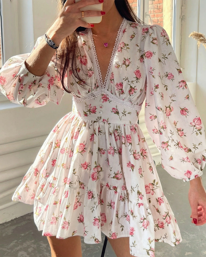 Curvvvy® Deep V-Neck Lace Trim Floral Puff Sleeve Mini Dress