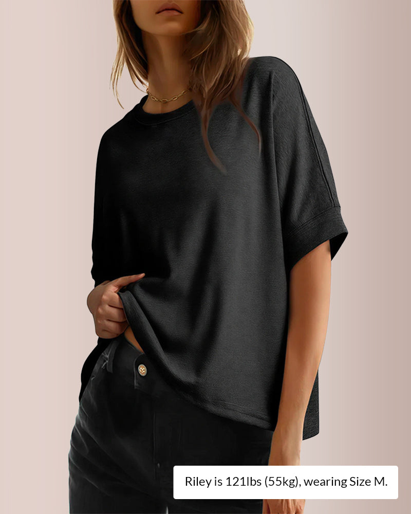 Curvvvy® Women’s Oversized Basic Tee