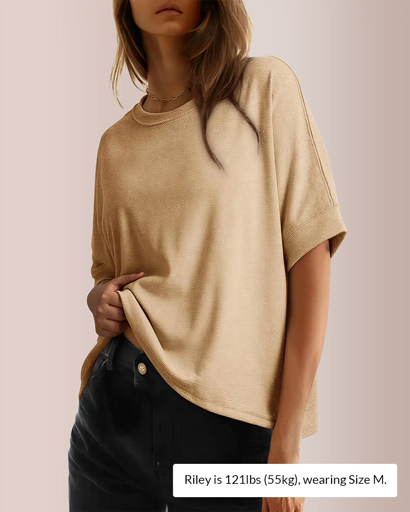 Curvvvy® Women’s Oversized Basic Tee