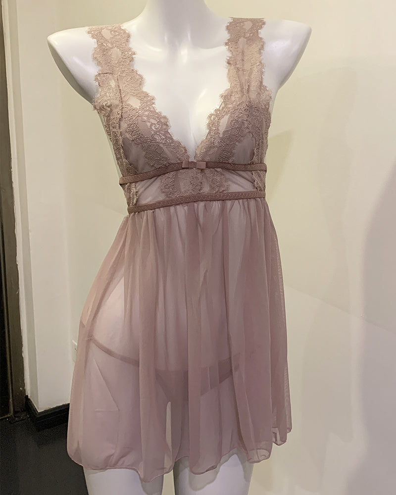 Curvvvy® Deep V Lace Babydoll Chemise Set