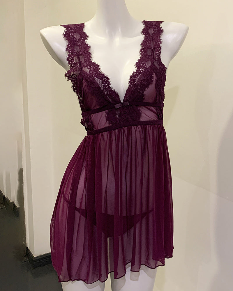 Curvvvy® Deep V Lace Babydoll Chemise Set