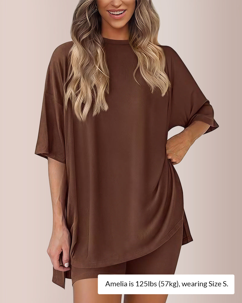 Curvvvy® Oversized Tee & Biker Shorts Lounge Set