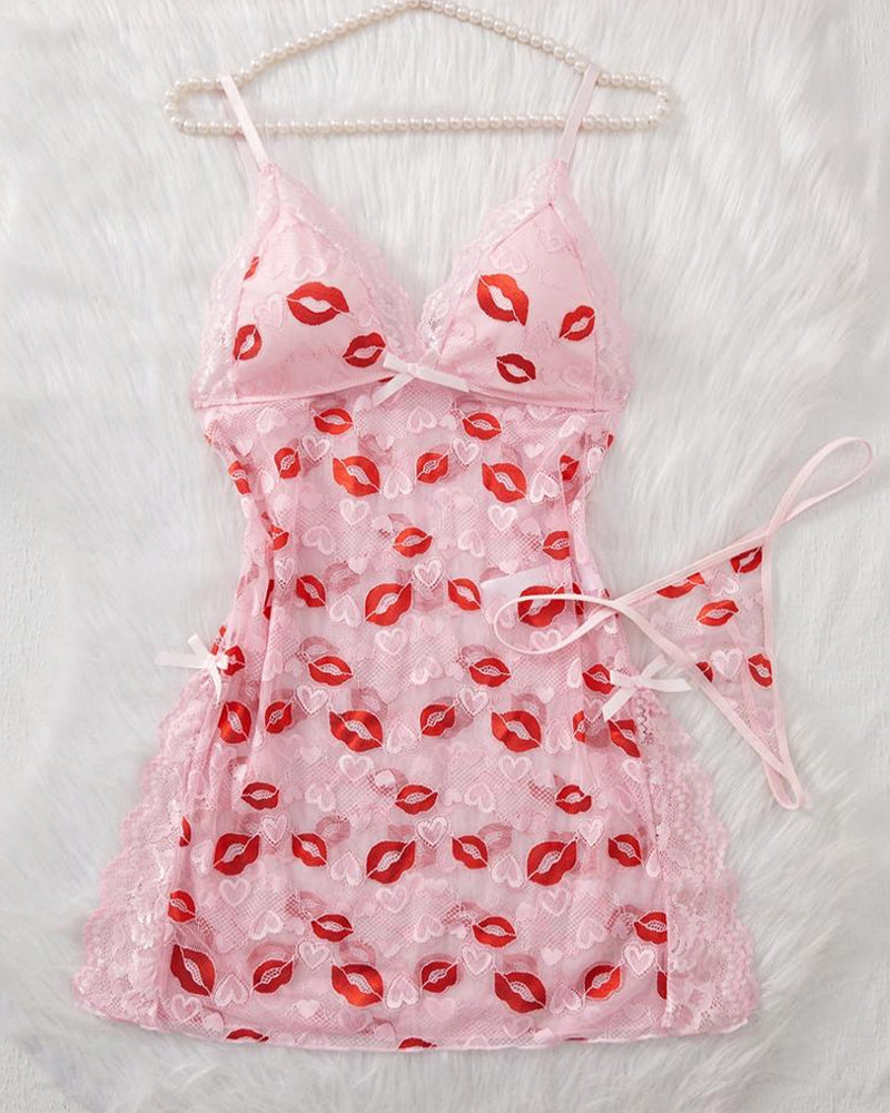 Curvvvy® Kiss Print Lace Babydoll Lingerie Set