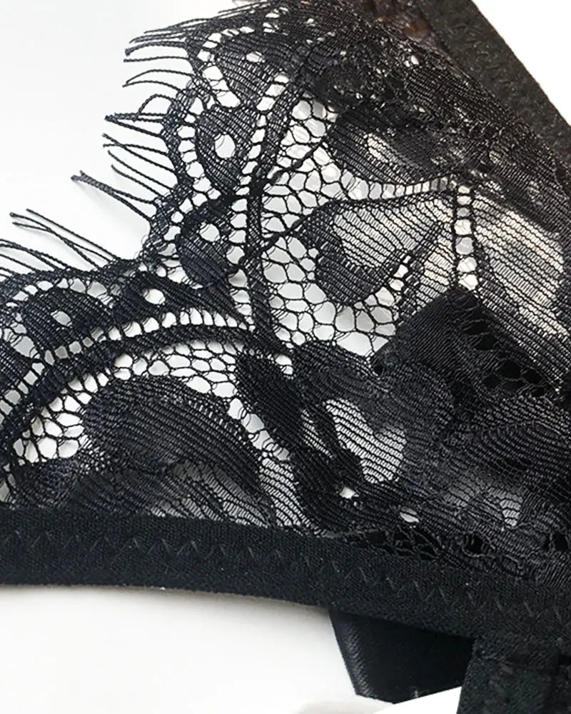 Curvvvy® BlossomLace – Eyelash Lace Strappy Floral Bow Thong curvvvy