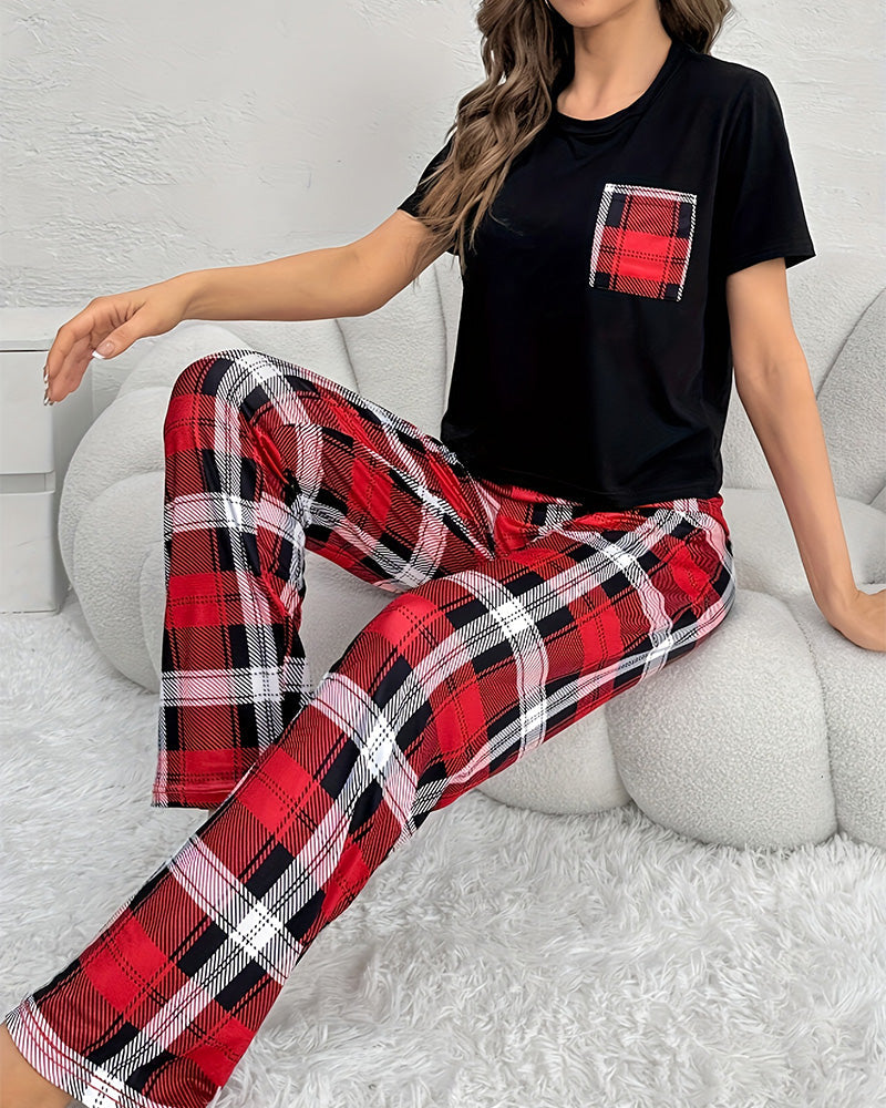 Curvvvy® CozyWear – Black Short-Sleeve & Red Plaid Pajama Pants Set curvvvy